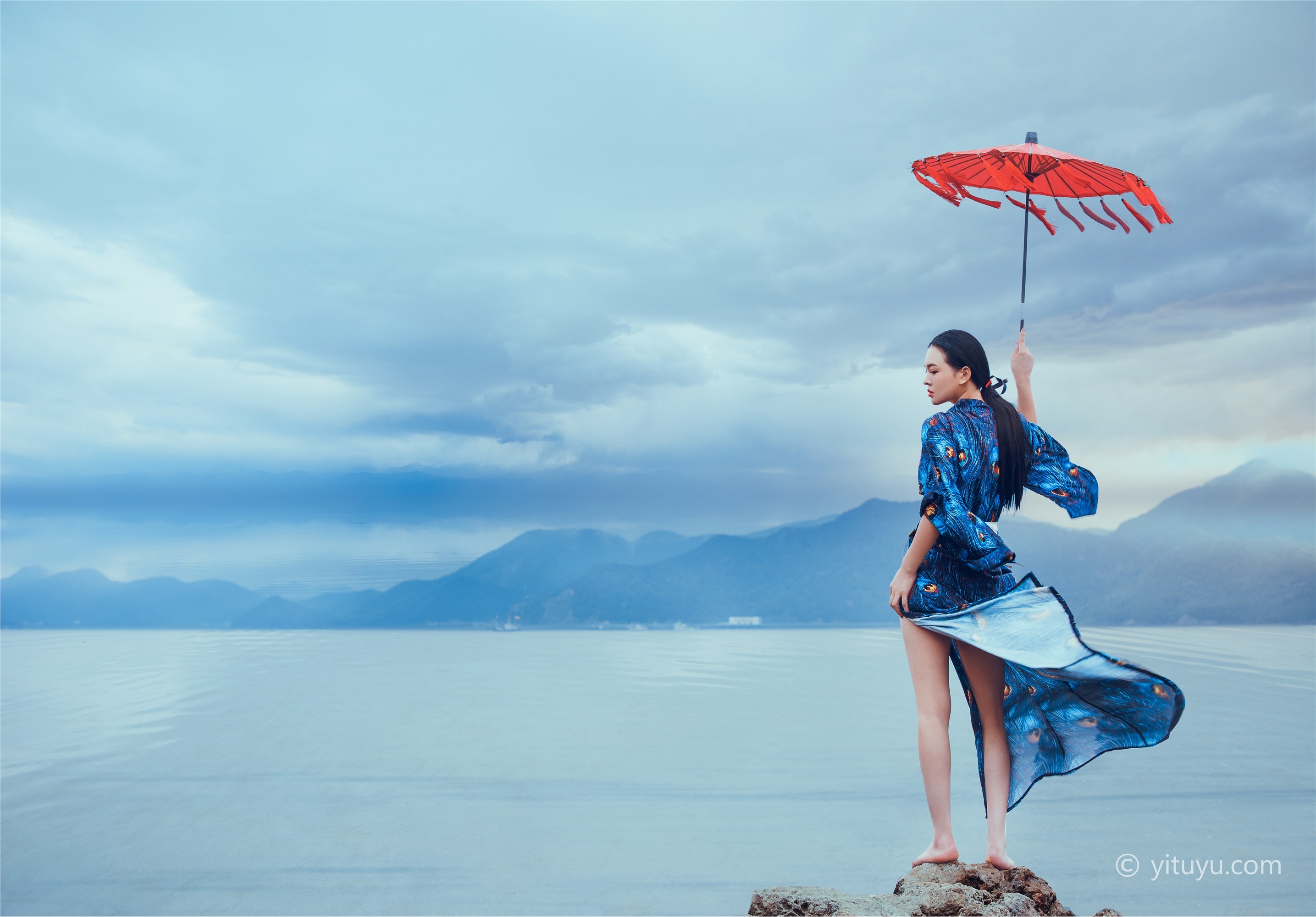 YITUYU艺图语  2021.06.25 一念成思 陽兒